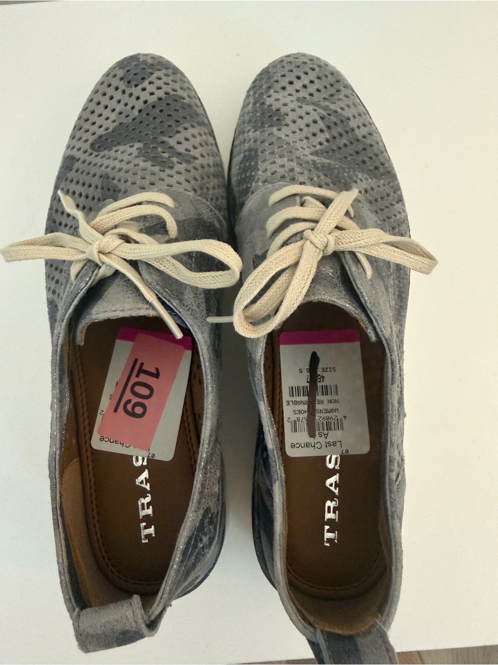 Trask Perforated Metallic Gray Leather Oxfords with Cream Laces - Picture 7 of 9
